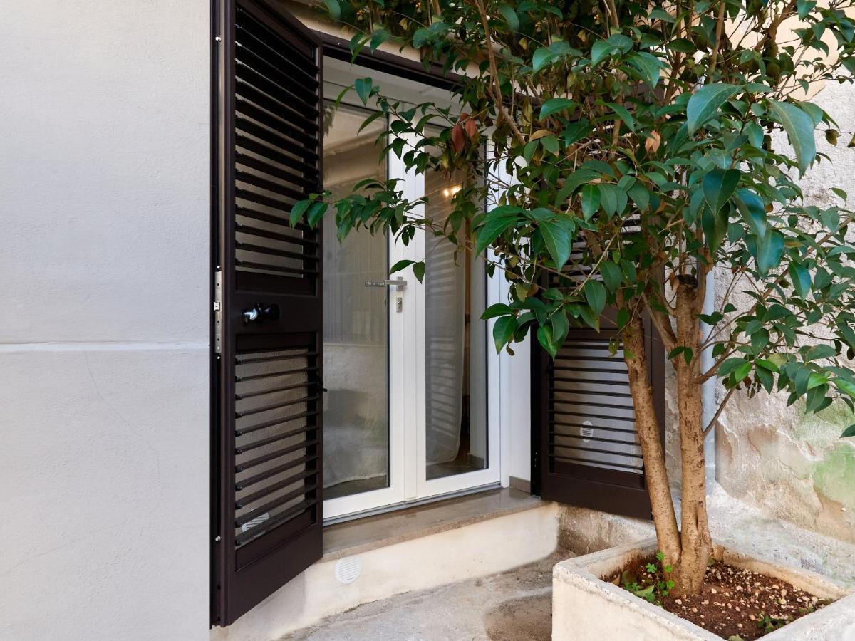 La Casa Di Chele Hotel Palermo Luaran gambar
