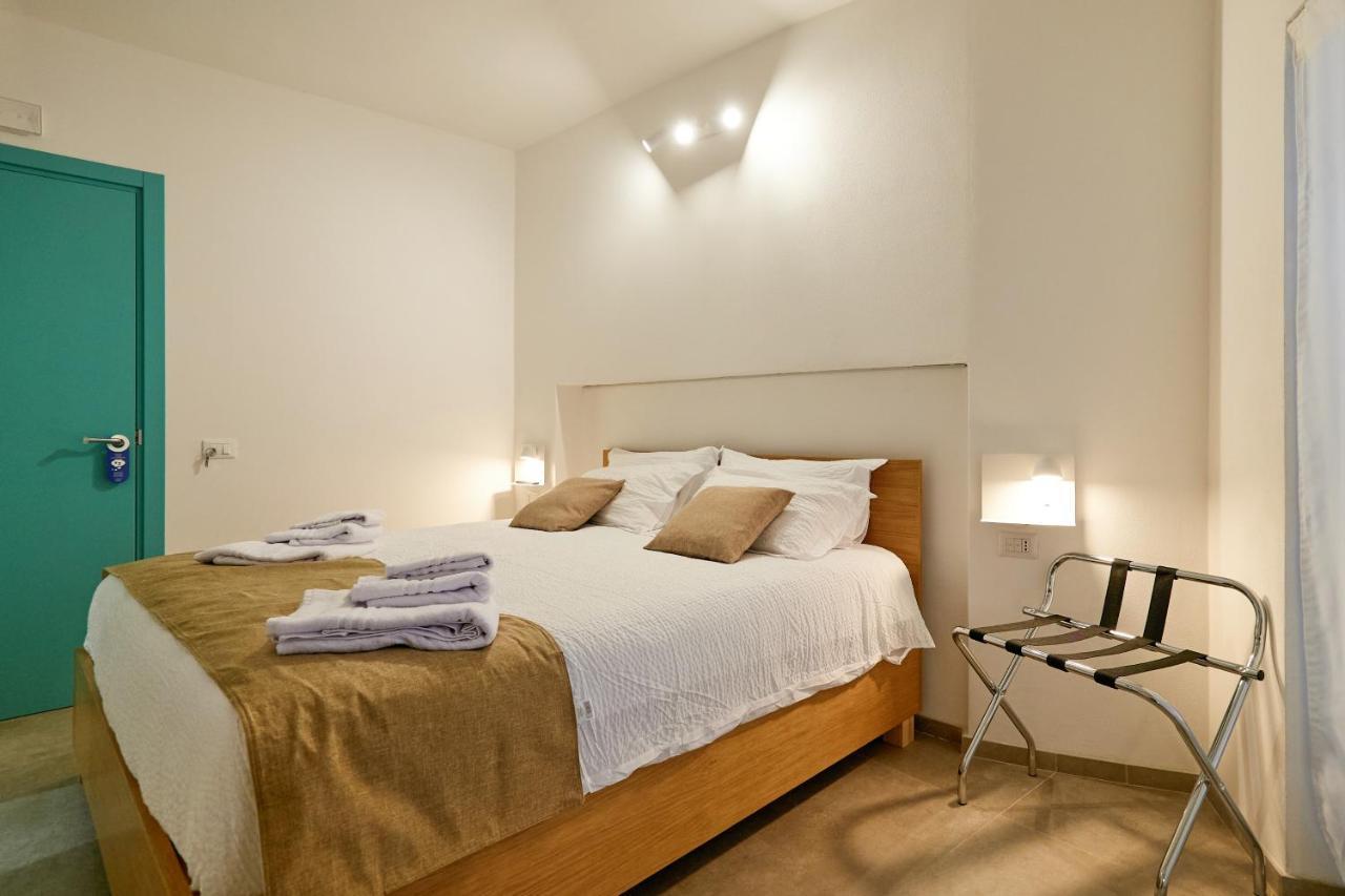 La Casa Di Chele Hotel Palermo Luaran gambar